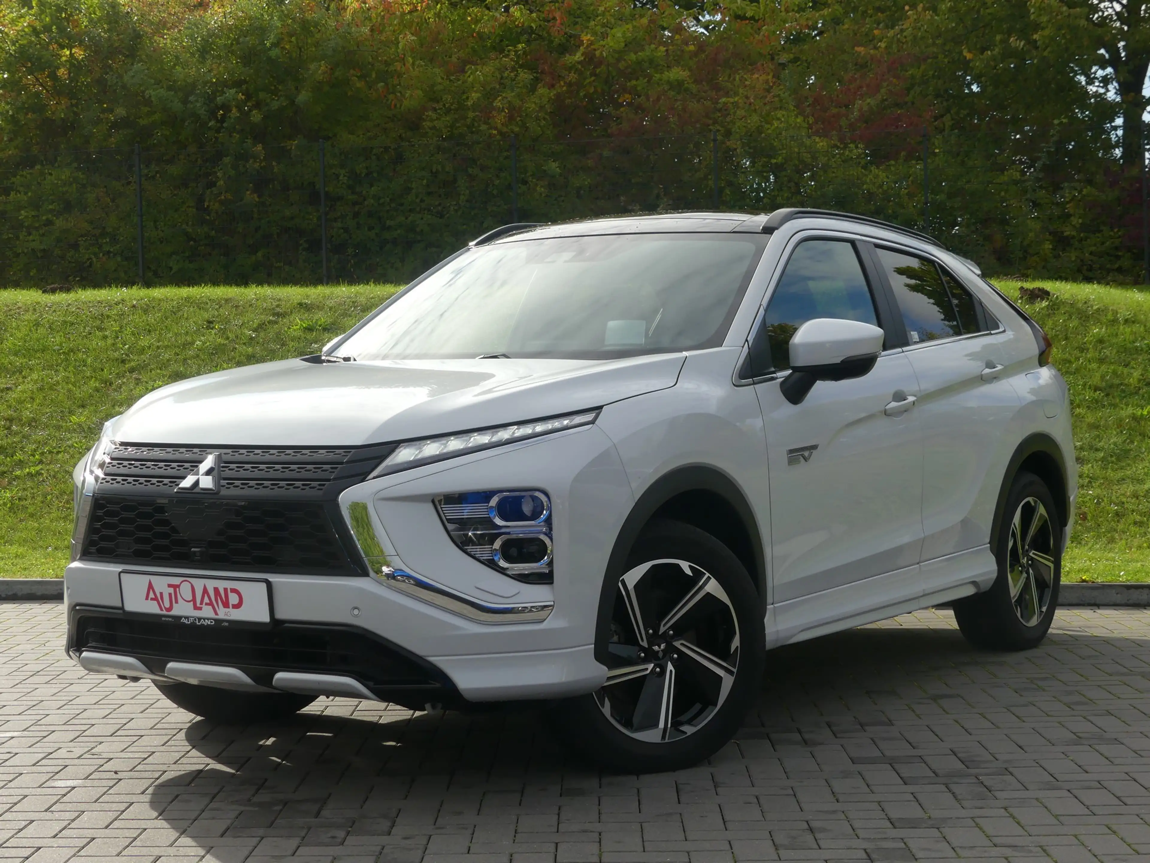 Mitsubishi Eclipse Cross 2.4Hybrid Plus 4WD CVT LED Navi — photo 2