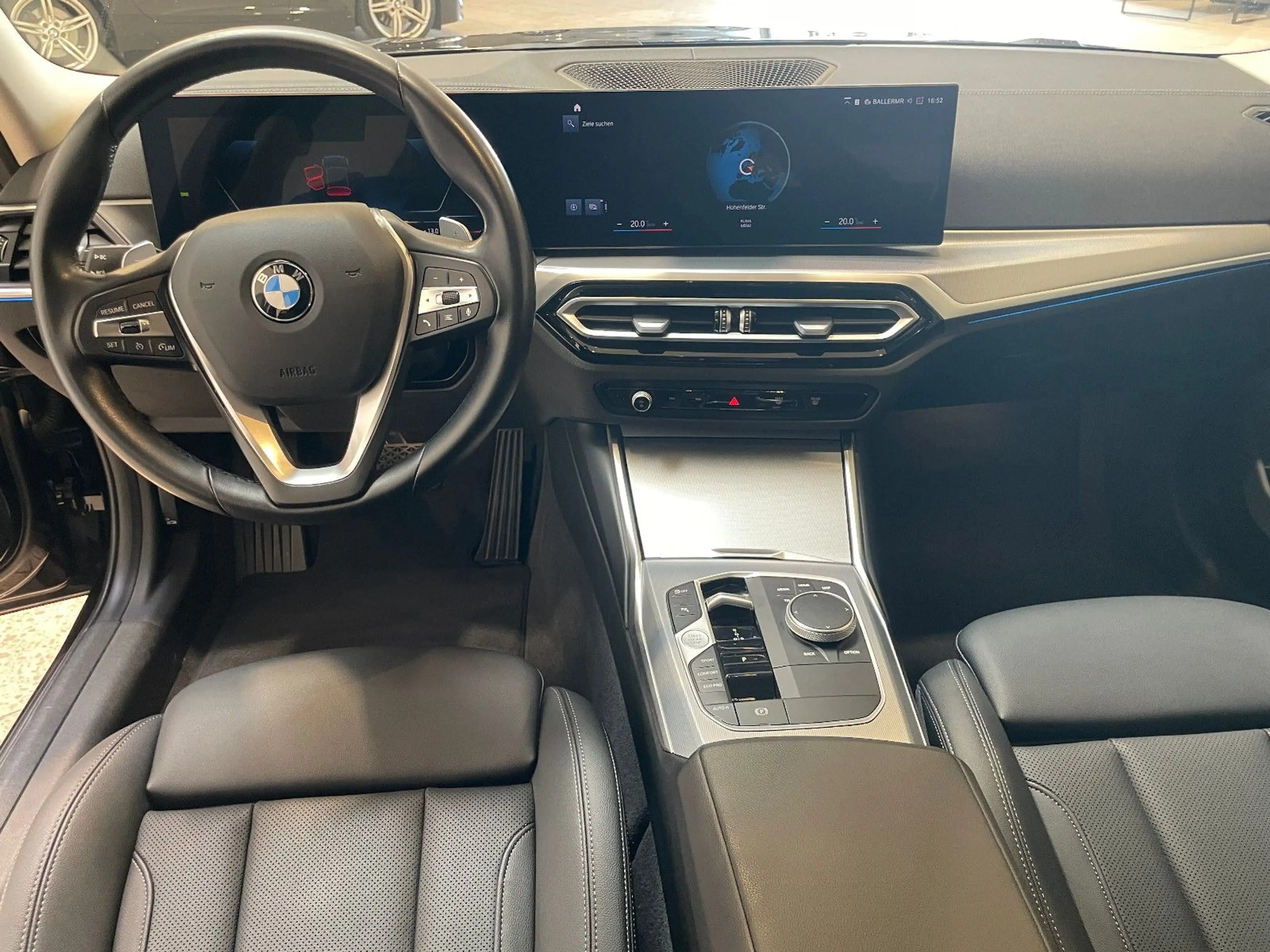 BMW 320 d Tour SportSit*Standheiz*FACELIFT*H&K*R-CA M — photo 9