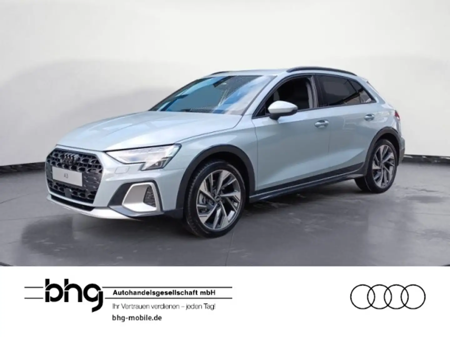Audi A3 35 TFSI 110(150) kW(PS ) S tronic Grau - 1