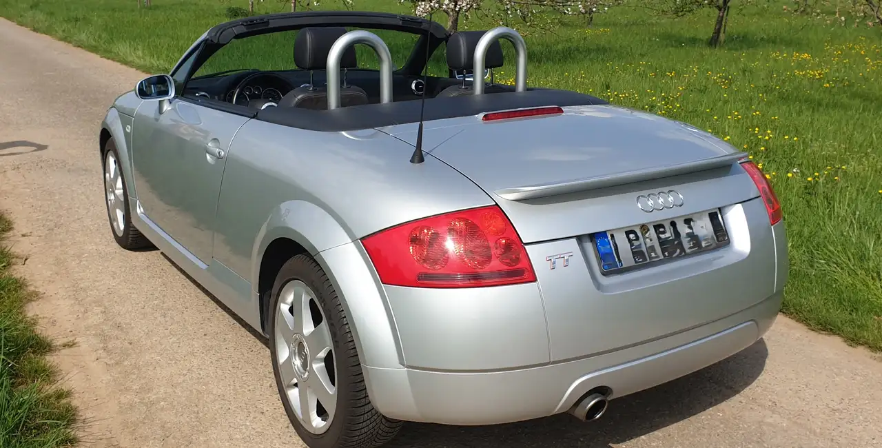 Audi TT Roadster 1.8 T, foto 2