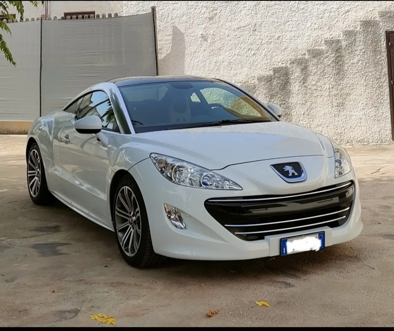 Peugeot RCZ 2.0 hdi 16v 163cv - 1