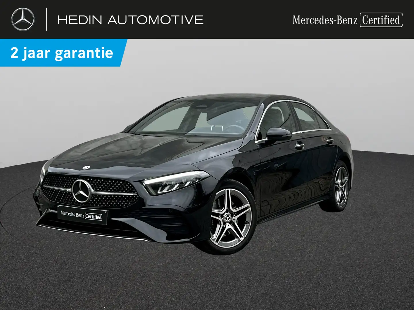 Mercedes-Benz A 250 e Berline AMG Line | Verwarmde Zetels | Smartphone Zwart - 1