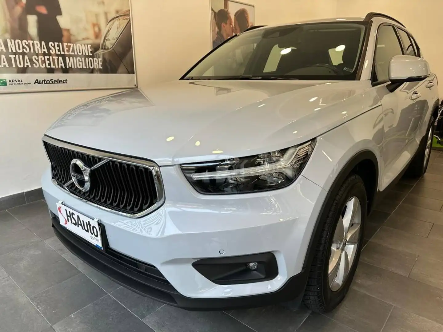 Volvo XC40 2.0 d3 awd geartronic my20 - 1