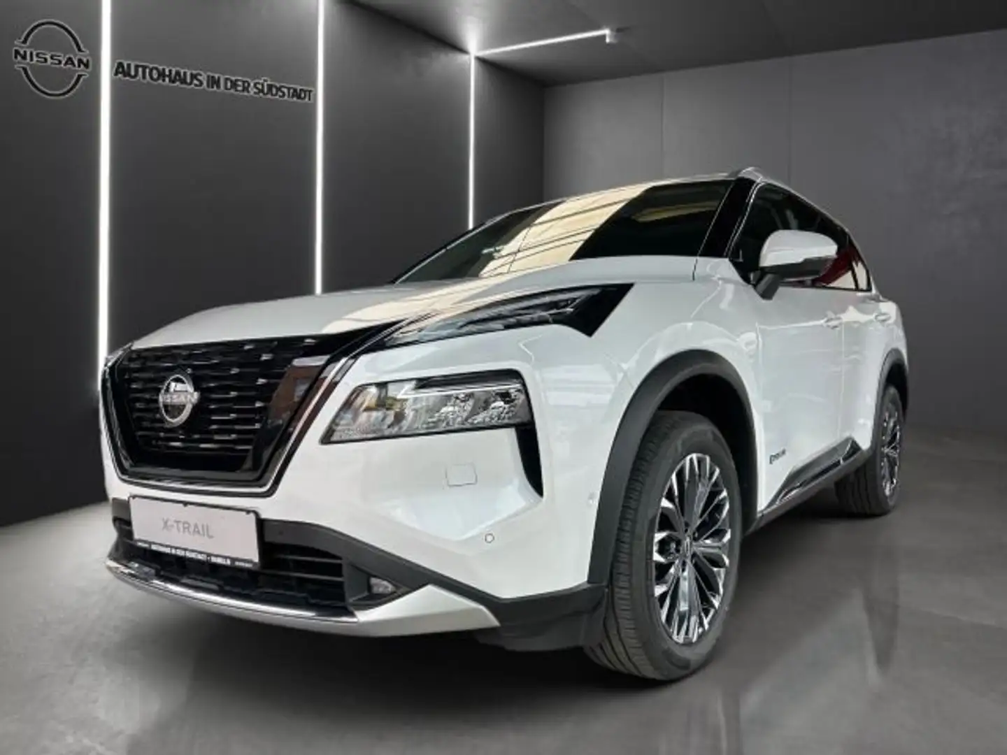 Nissan X-Trail 1.5 VC-T 4x4 Tekna e-Power, PGD, BOSE Weiß - 2