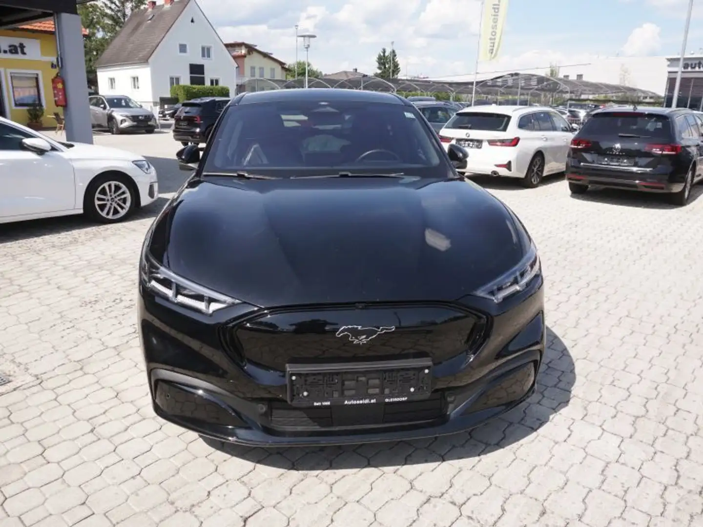 Ford Mustang Mach-E AWD Extended Range 99KW/h *2022er+TOP-PREIS* Negro - 2