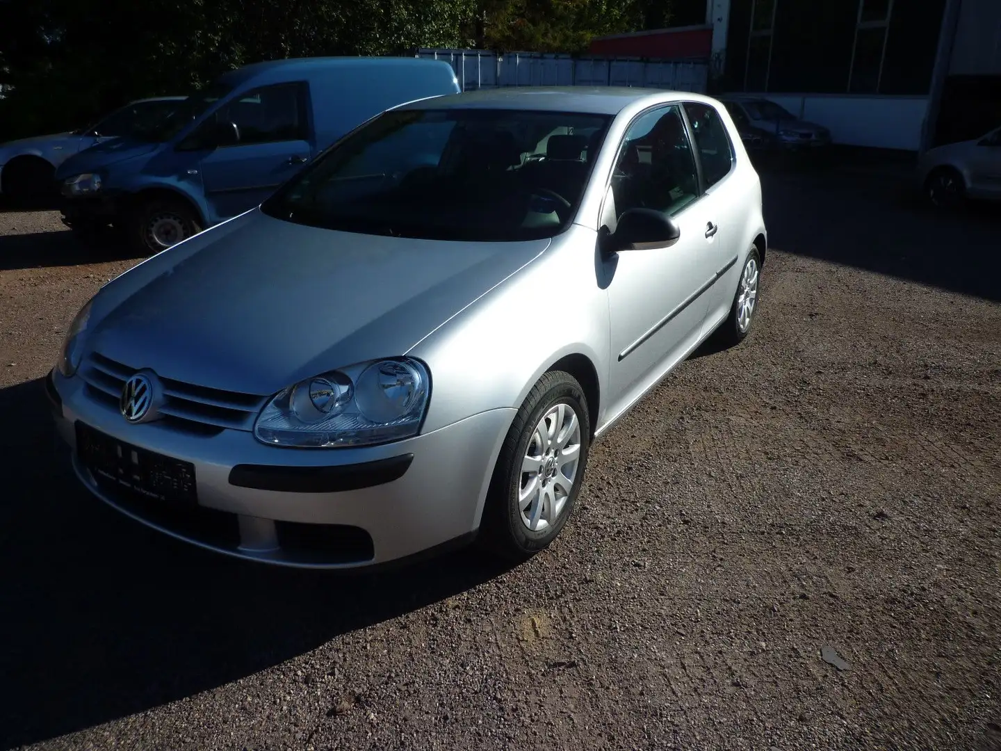 Volkswagen Golf V Lim. Trendline Silber - 1
