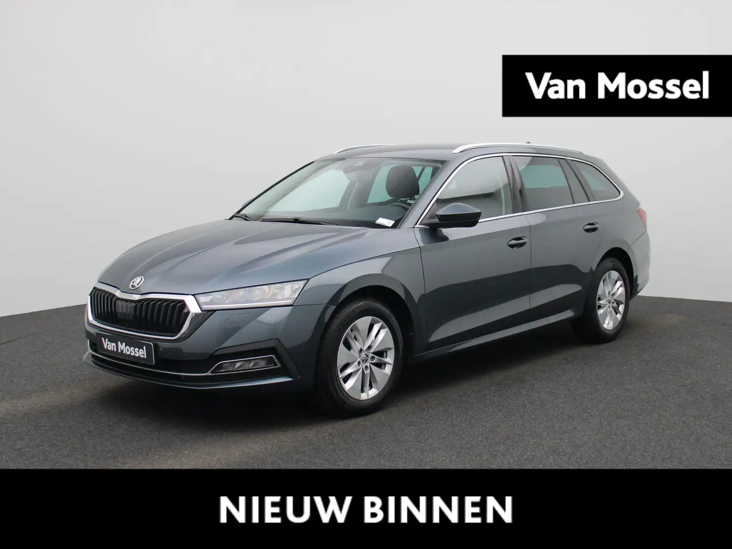 Skoda Octavia Combi 2.0 CRTDI 110kW DSG7 Ambition Grijs - 1