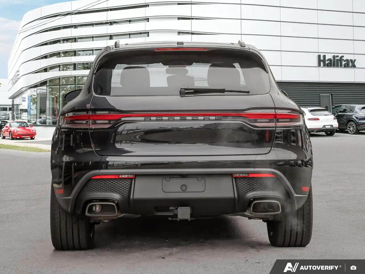 Porsche Macan снимка Porsche Macan