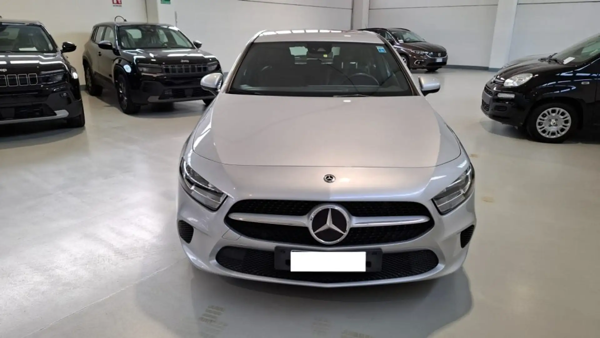 Mercedes-Benz A 160 Business Extra Argento - 2