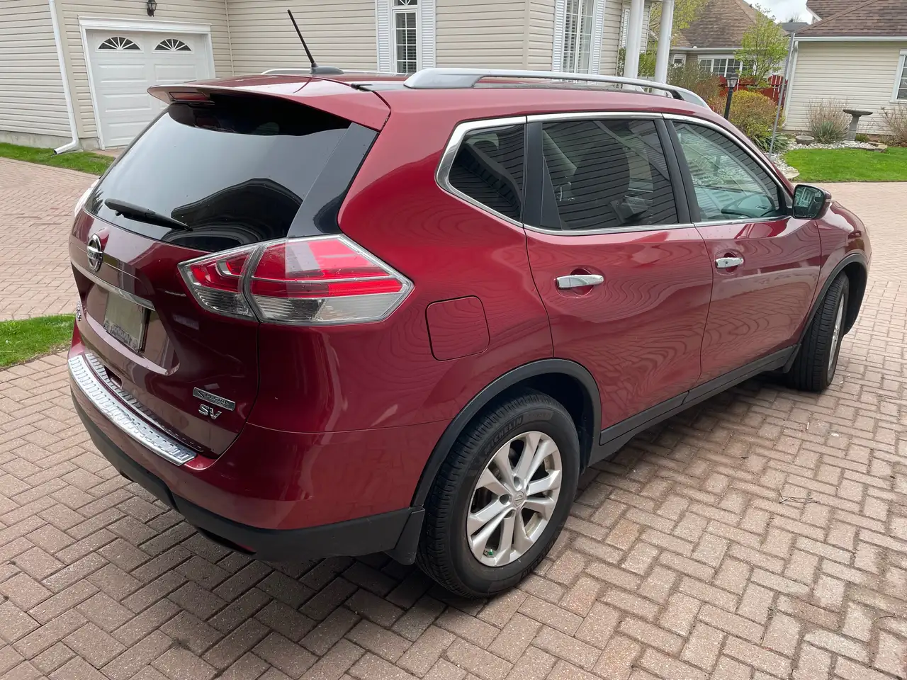 Nissan Rogue снимка Nissan Rogue