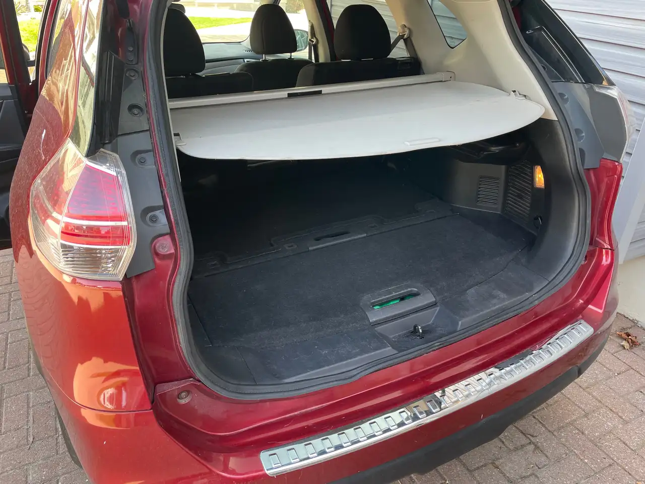 Nissan Rogue снимка Nissan Rogue