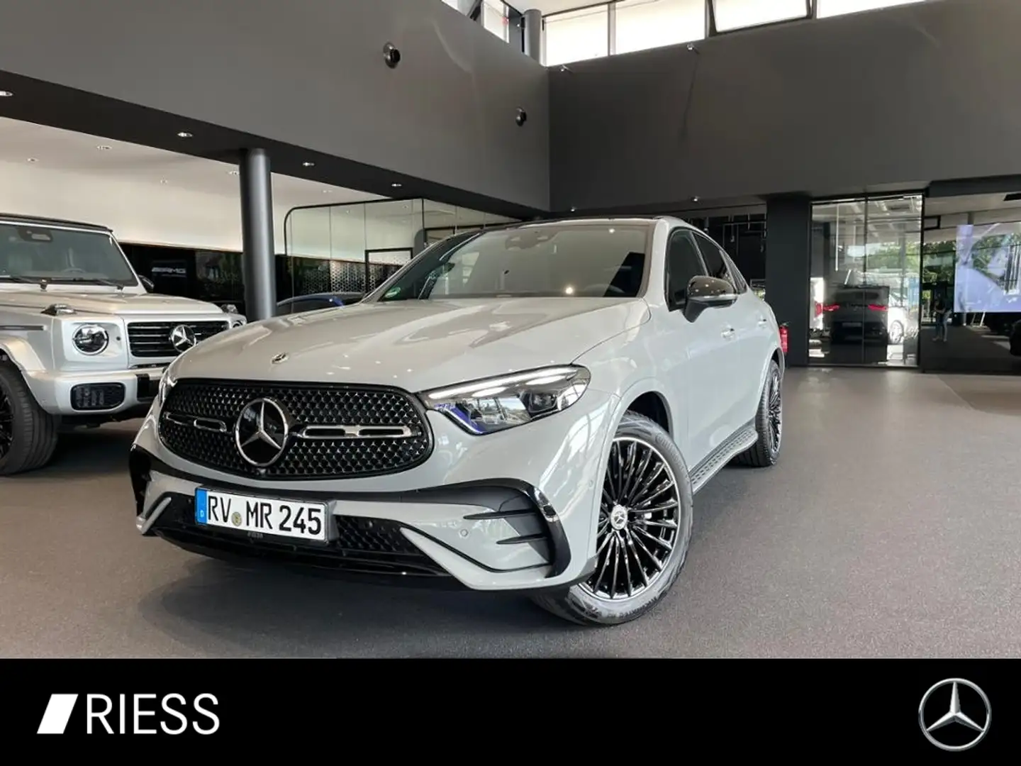 Mercedes-Benz GLC 200 Coupé AMG+PANO+AHK+DISTR+KEYL+DIGI LIGHT Grau - 1