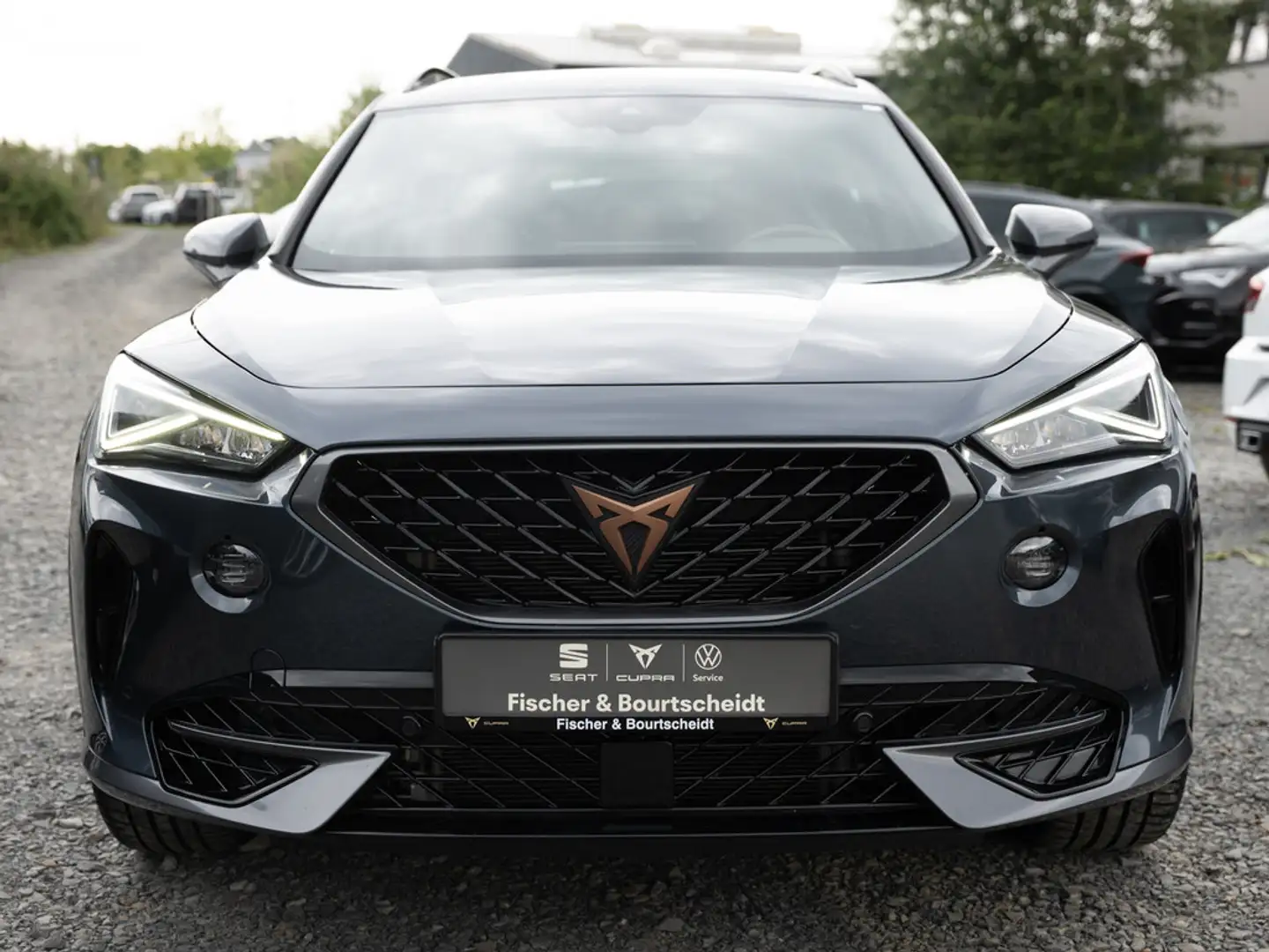 CUPRA Formentor 2.0 TSI VZ 4Drive DCC NAVI ACC LED Grijs - 2