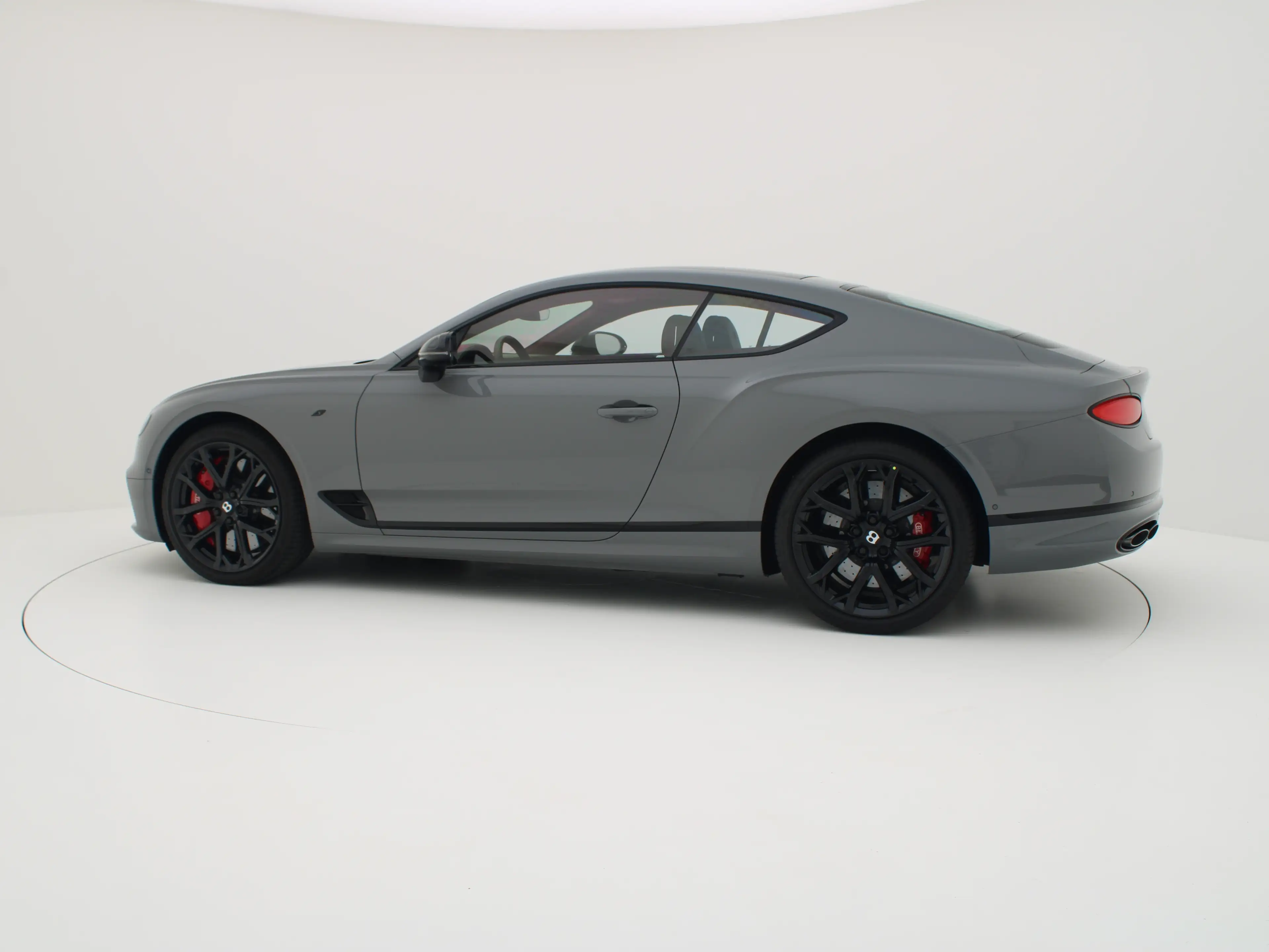 Bentley Continental GT S V8 — photo 9