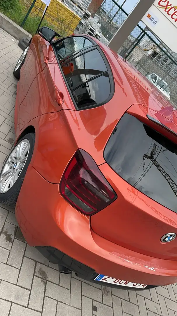 BMW 116 d EfficientDynamics Edition Pomarańczowy - 2