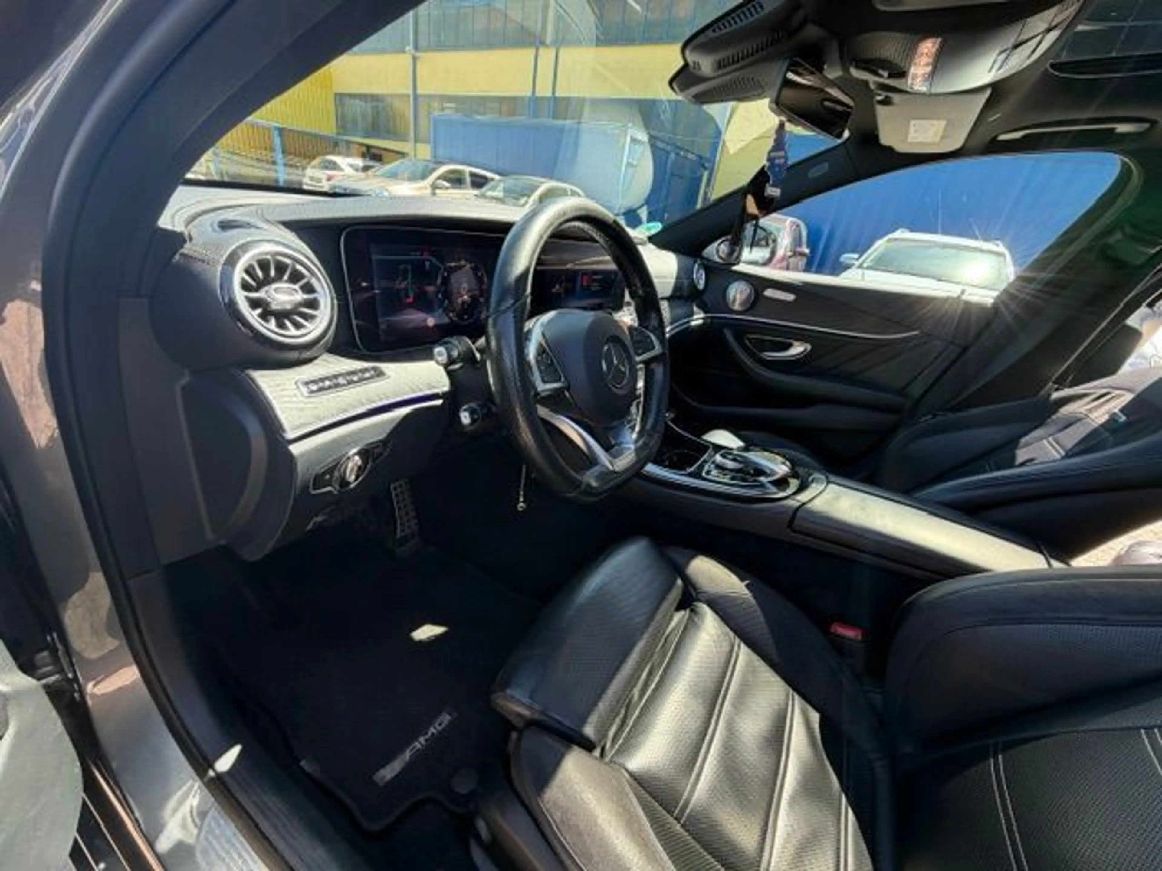 Mercedes-Benz E 43 AMG 4Matic PANO|HUD|WIDESCREEN|MULTI-BEAM — photo 8