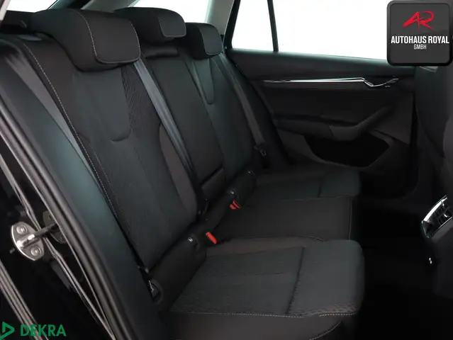 Skoda Octavia view 13