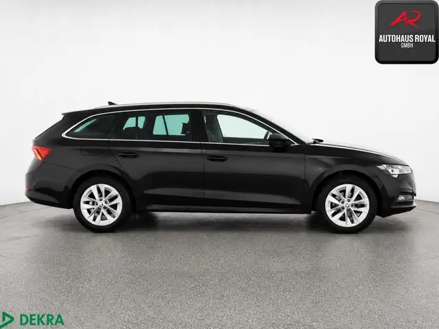 Skoda Octavia view 6