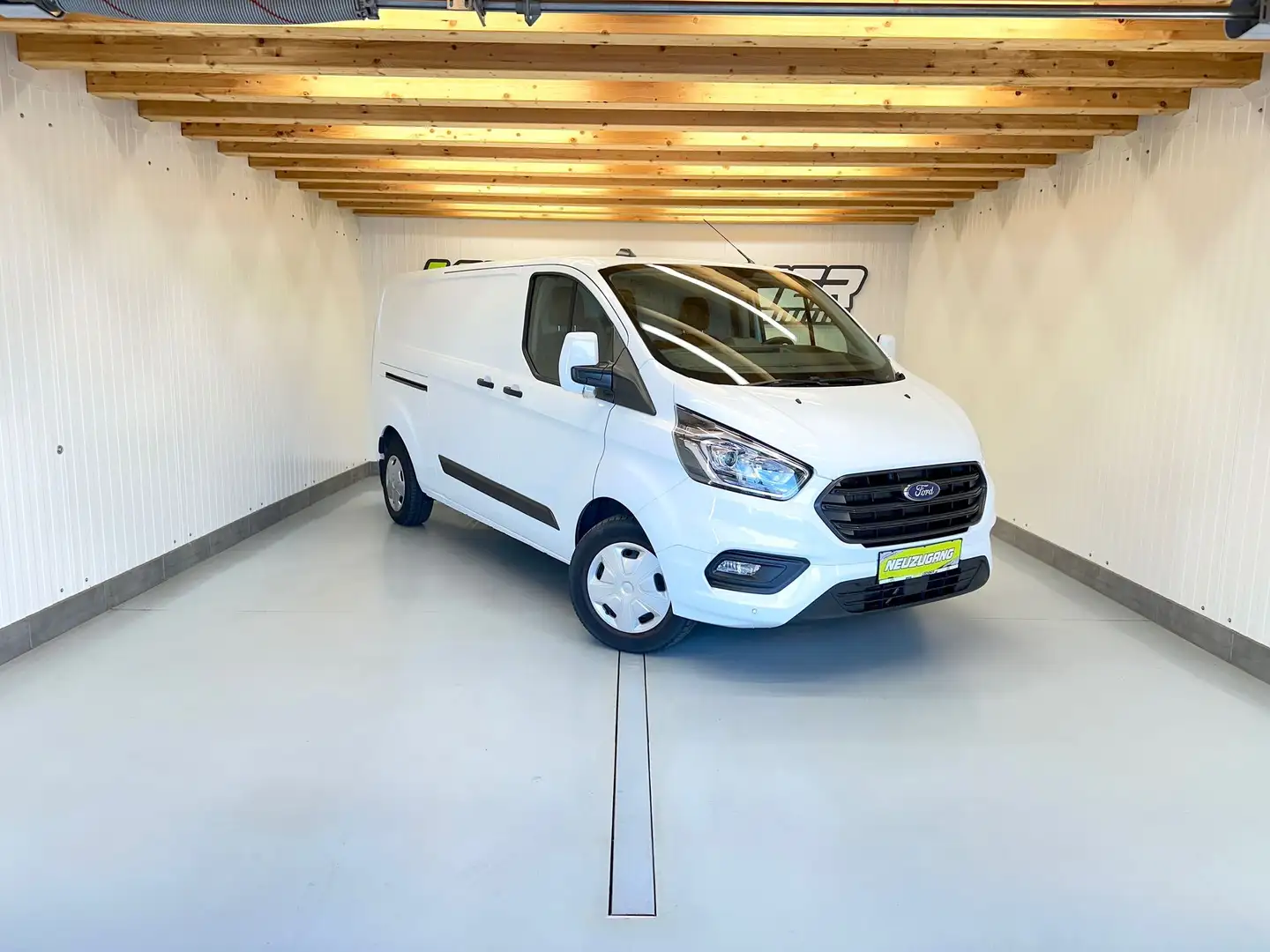 Ford Transit Custom 2.0 TDCi 320 L2 "KLIMA*TEMPOMAT*DAB*PDC" Weiß - 1