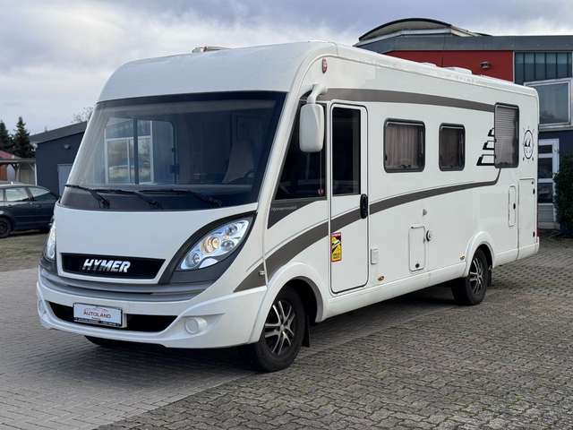 Imagine Hymer/Eriba SOLAR /TV/SAT/NAVI/STANDHEIZUNG/GASTANK