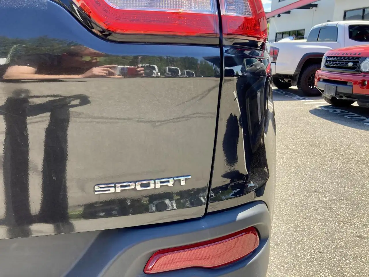 Jeep Cherokee снимка Jeep Cherokee