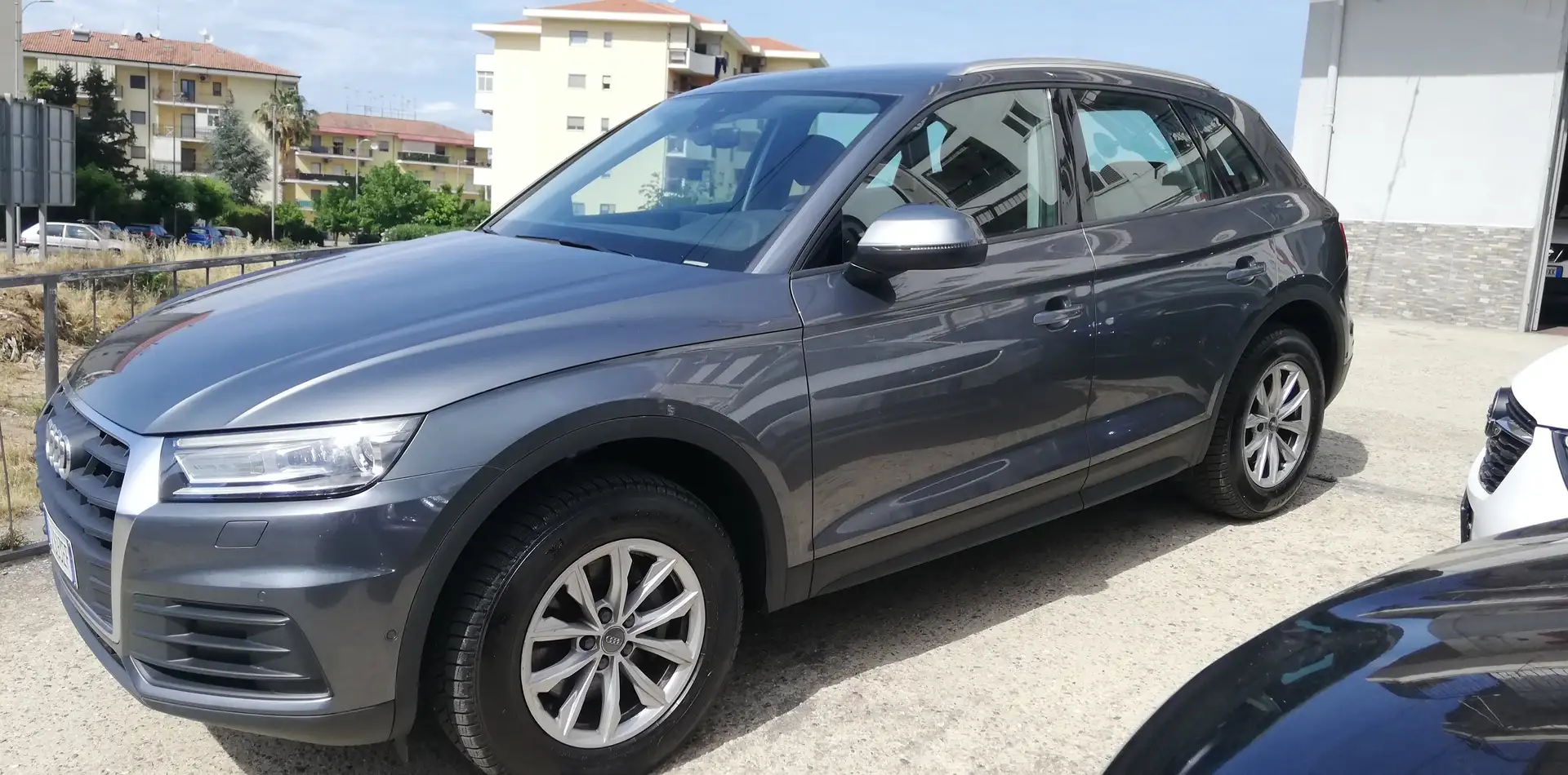 Audi Q5 Q5 35 2.0 tdi Business D quattro 163cv s-tronic Gri - 1