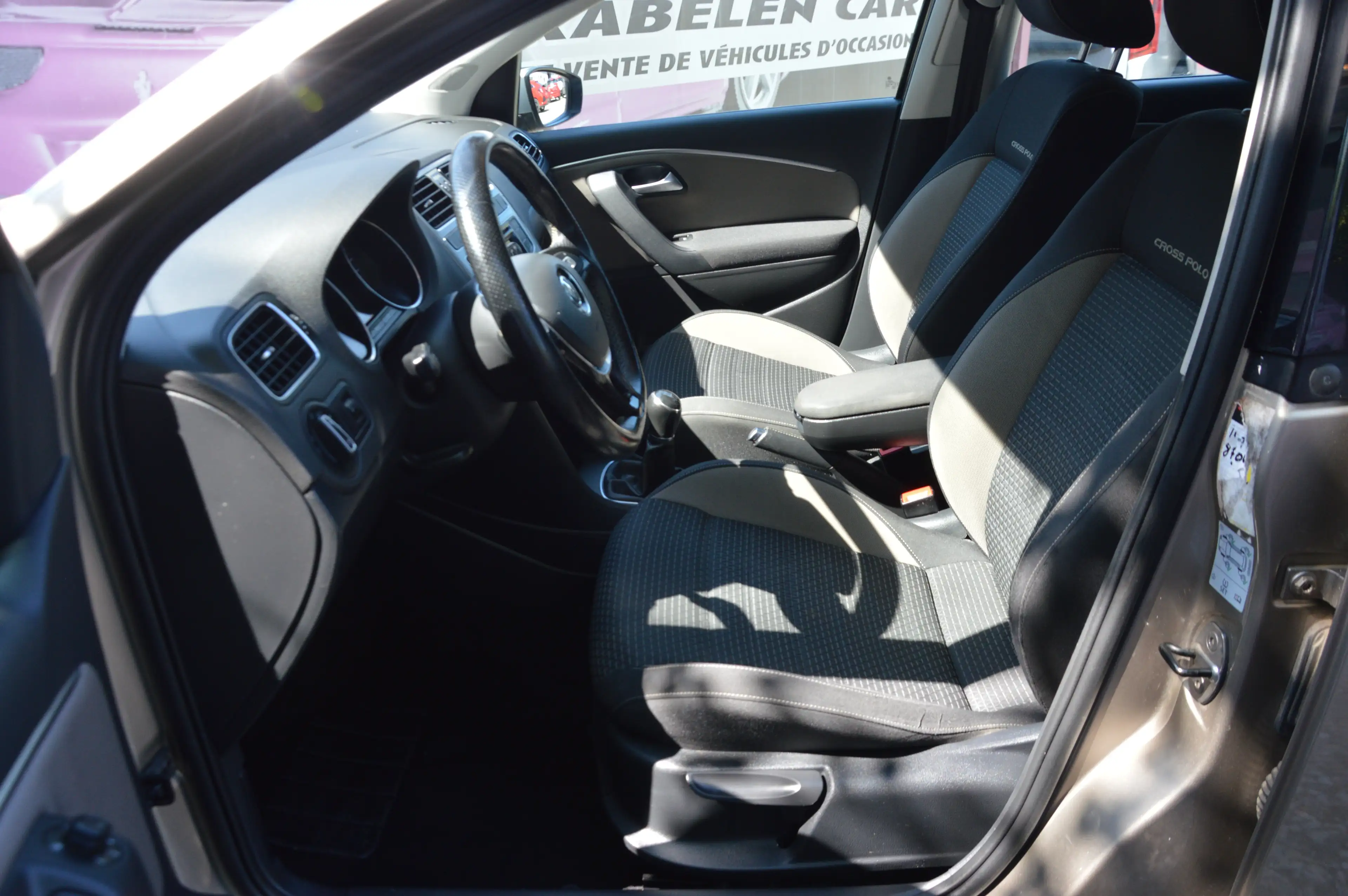 Volkswagen Polo Cross 1.0i SENS AV/AR CLIM CRUIS 92.699KM — photo 8