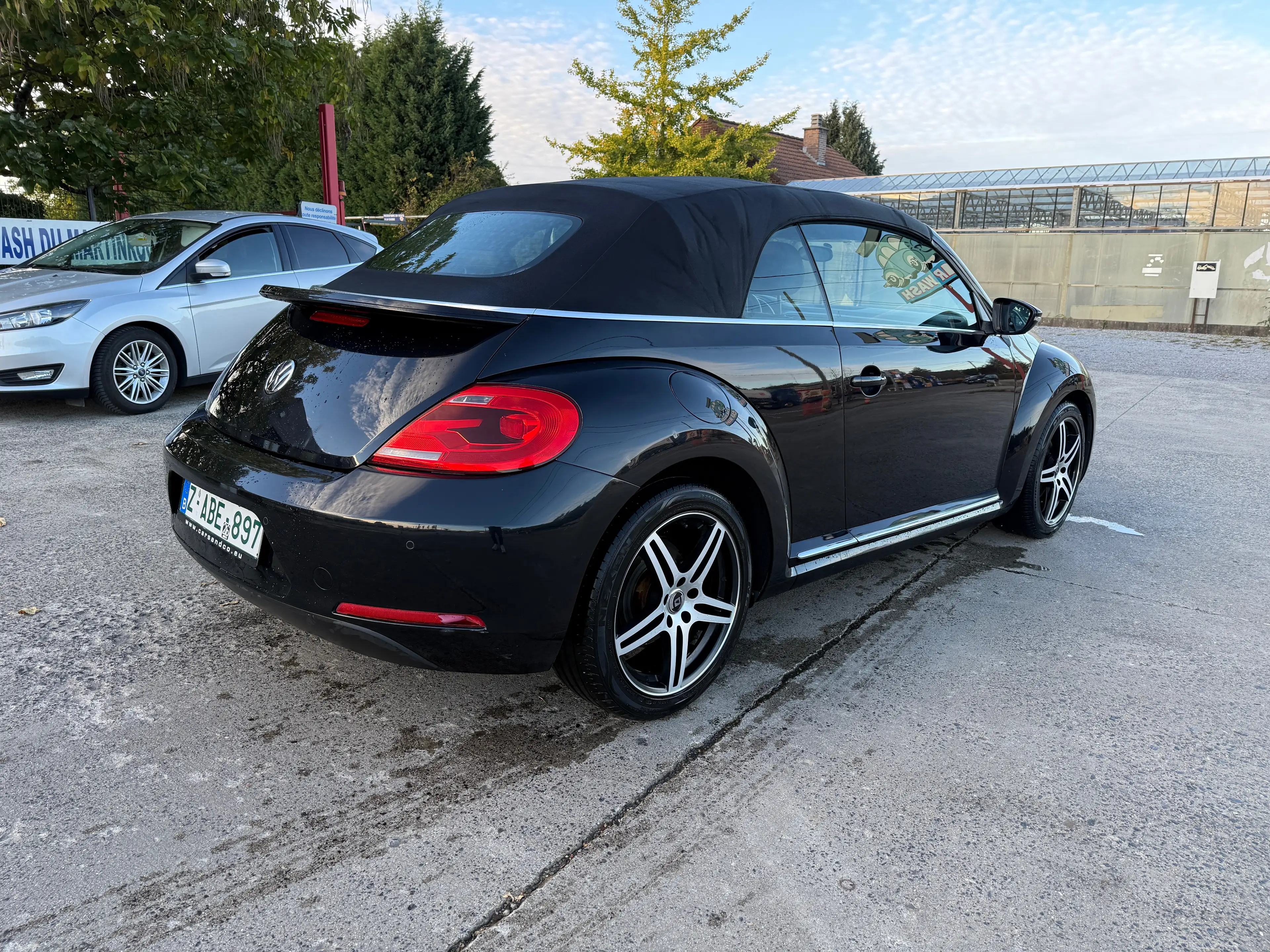 Volkswagen Beetle Beetle Cabriolet 1.2 TSI Design — photo 5