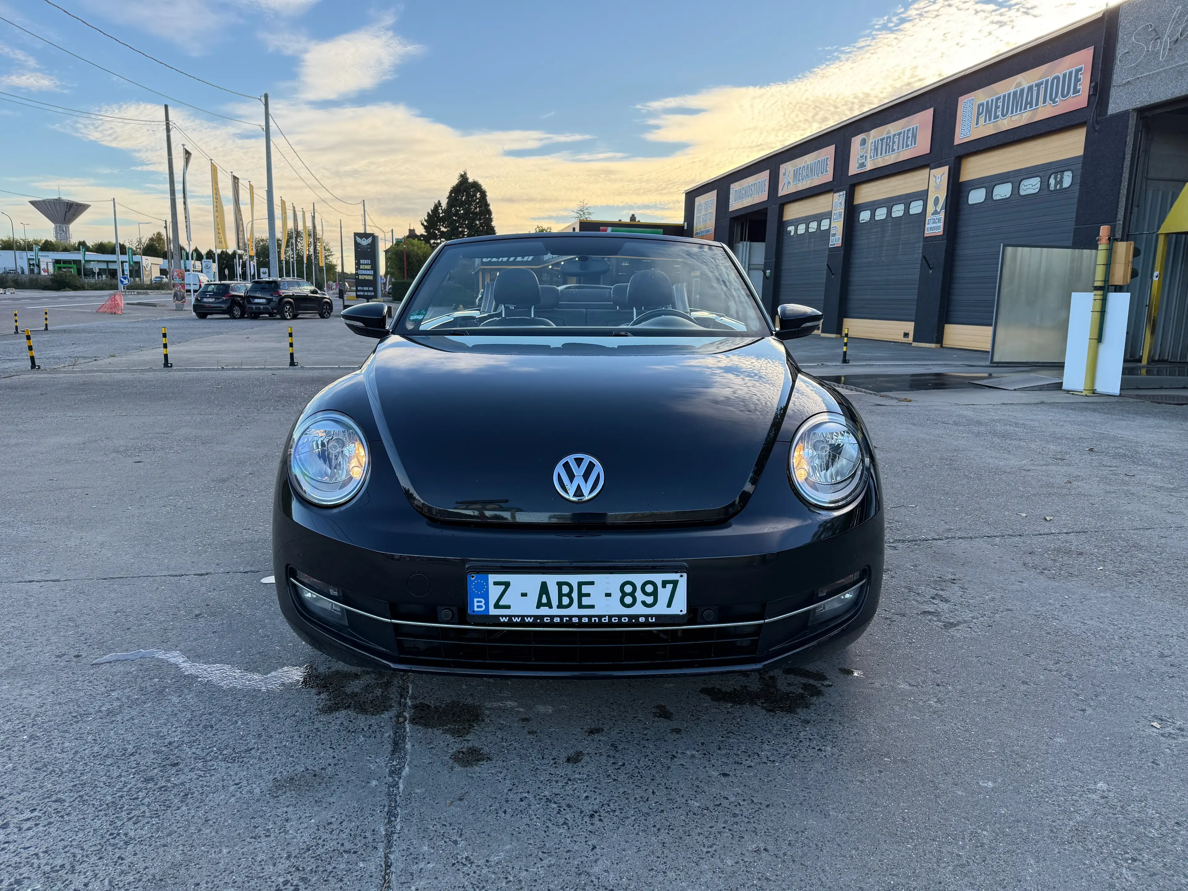 Volkswagen Beetle Beetle Cabriolet 1.2 TSI Design — photo 8