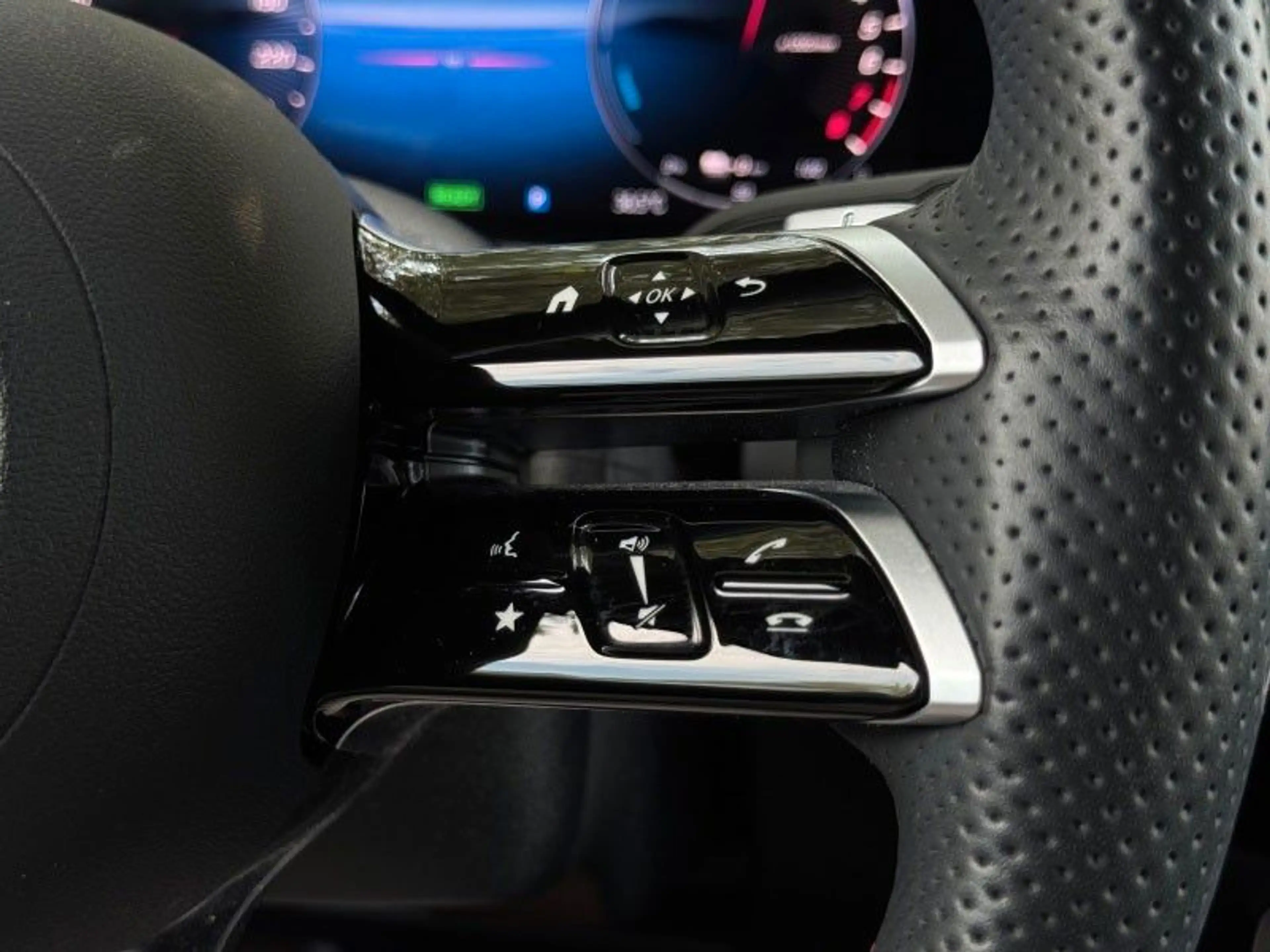 Mercedes-Benz A 250 A A 250 e — photo 15