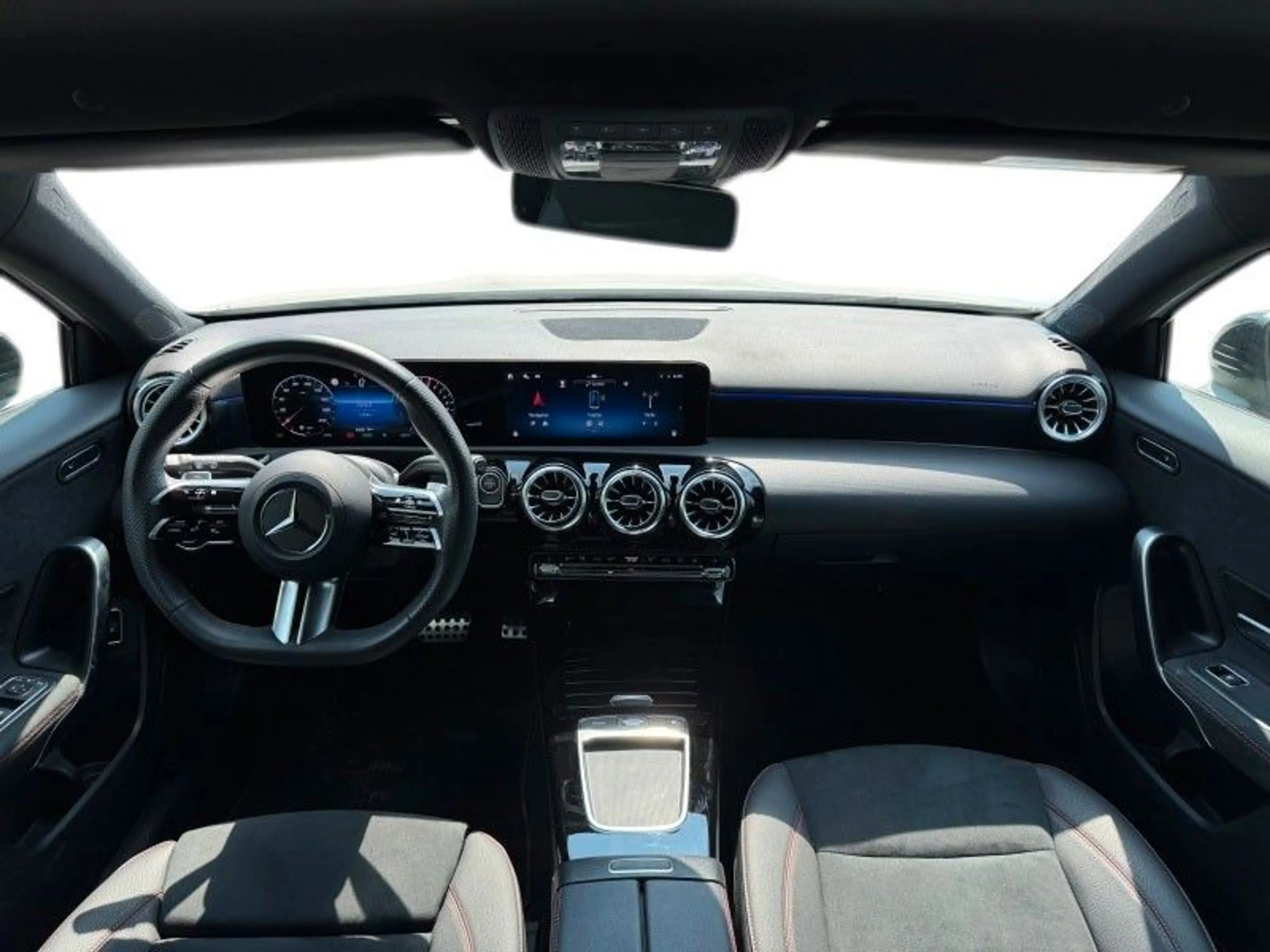 Mercedes-Benz A 250 A A 250 e — photo 11