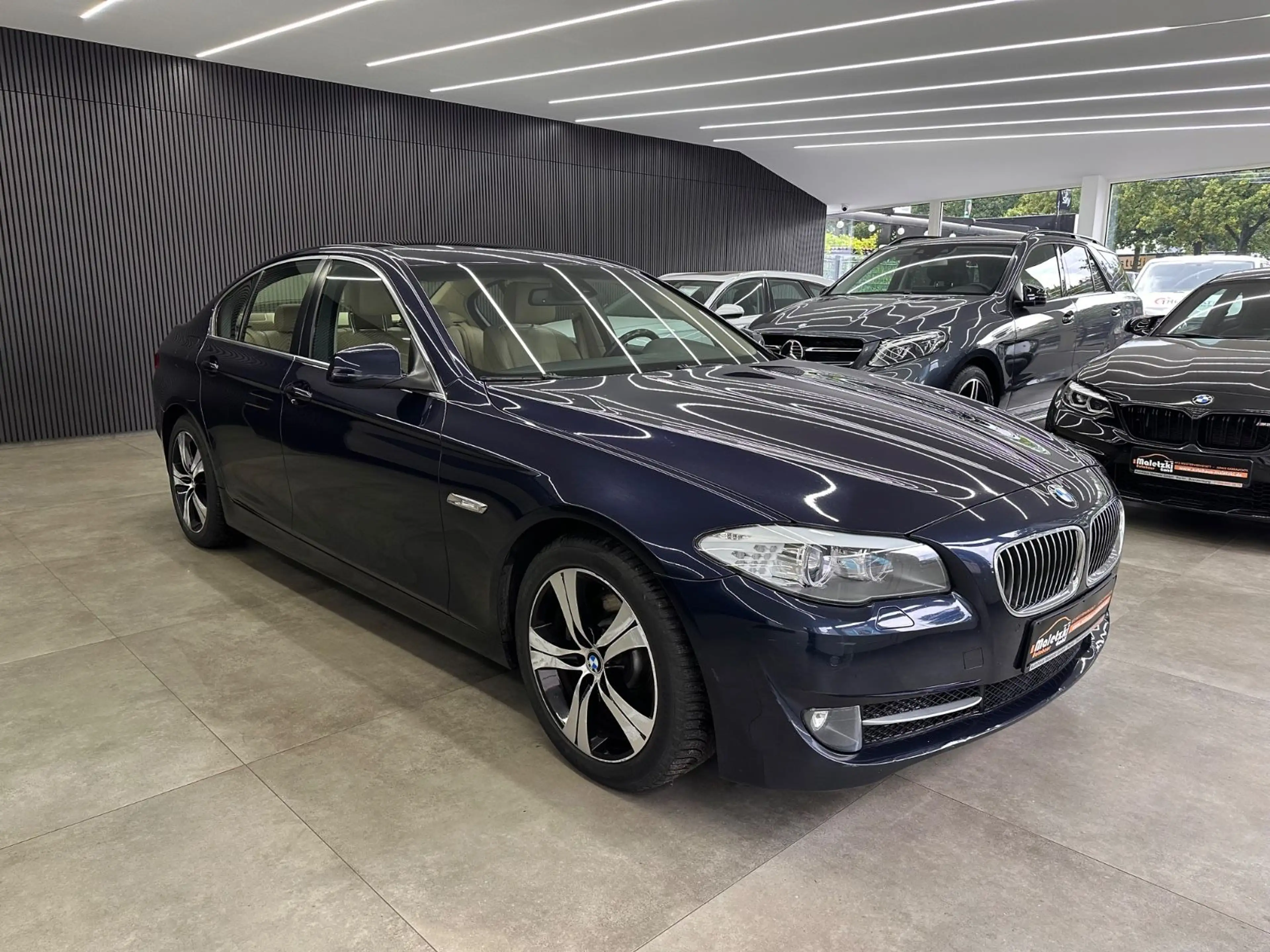 BMW 520 d Limousine*Bi-Xenon*Schiebedach*Leder*Memory
