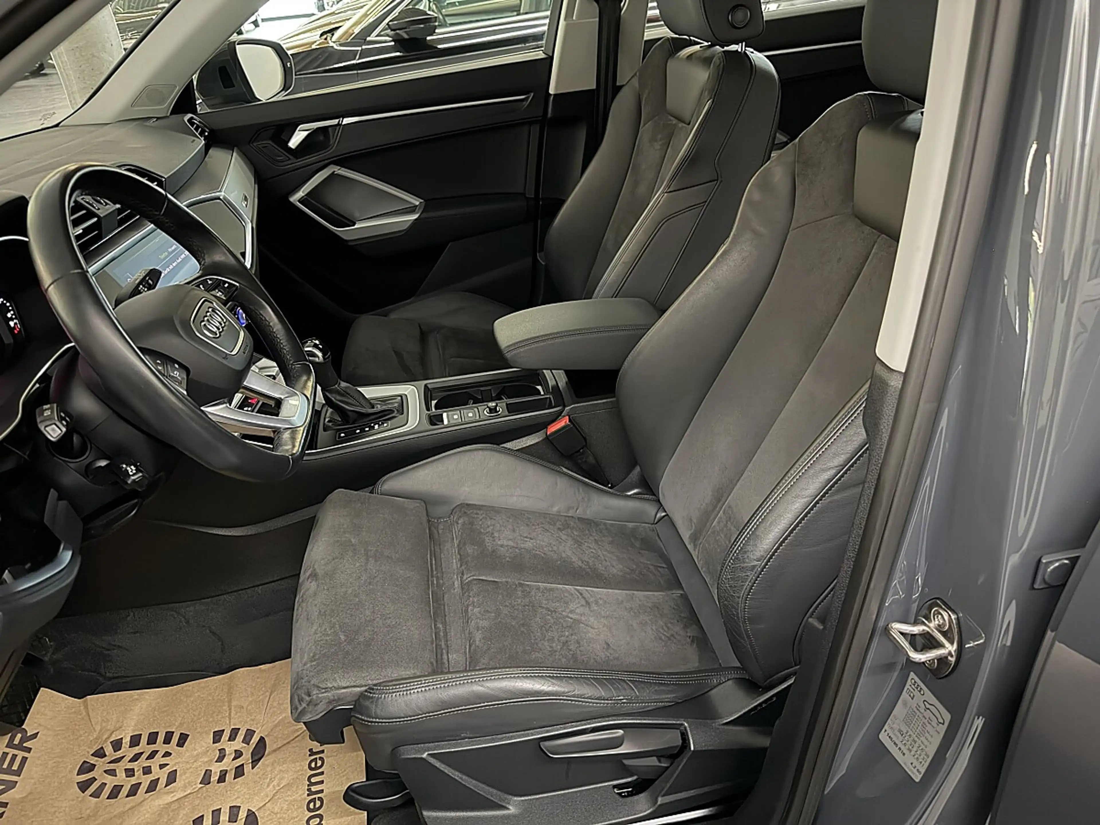 Audi Q3 35TDI S-tronic *LED*NAVI*ACC*Virtual Cockpit*Al... — photo 12