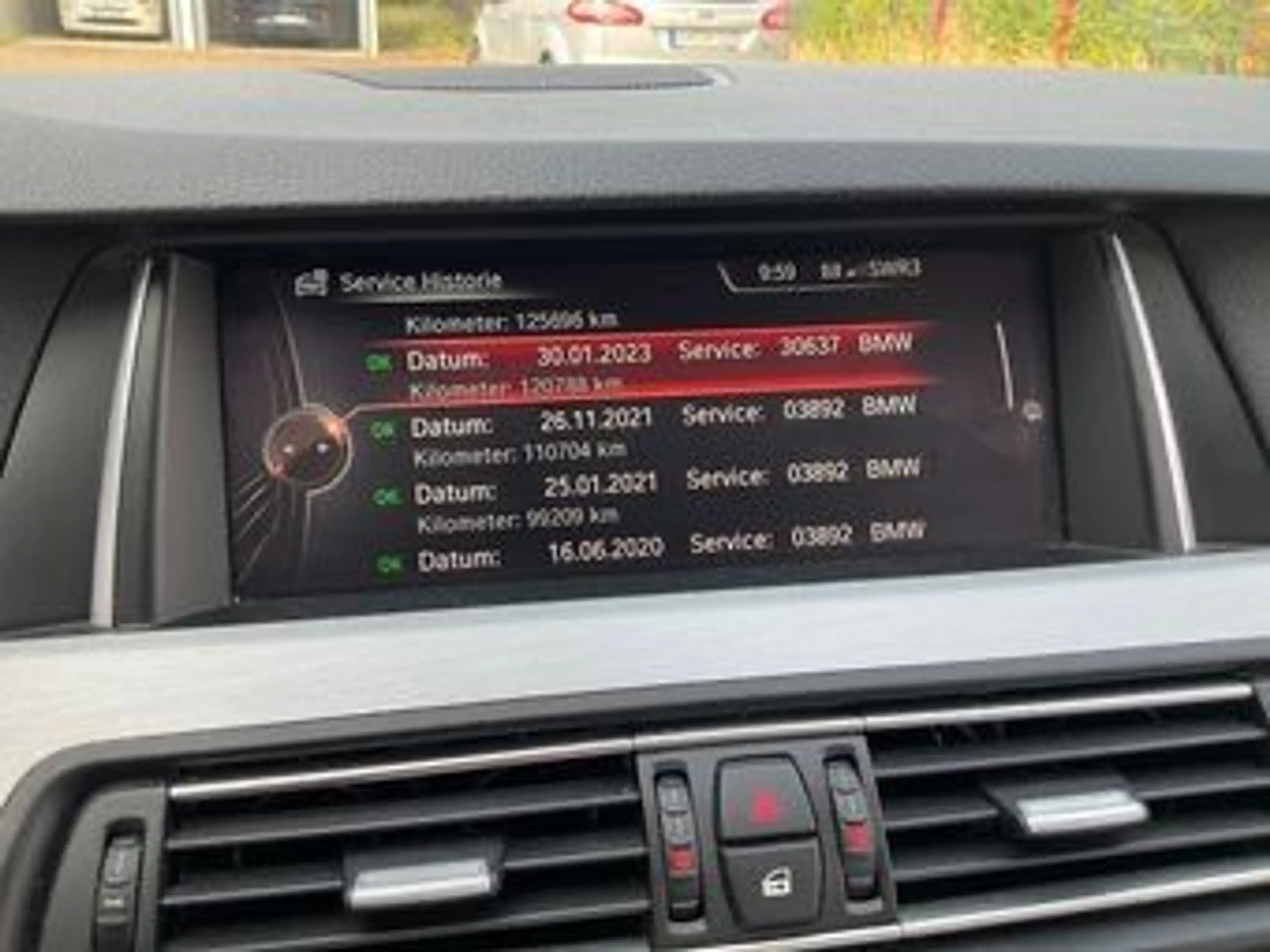 BMW 550 5 Limousine 550 i — photo 4