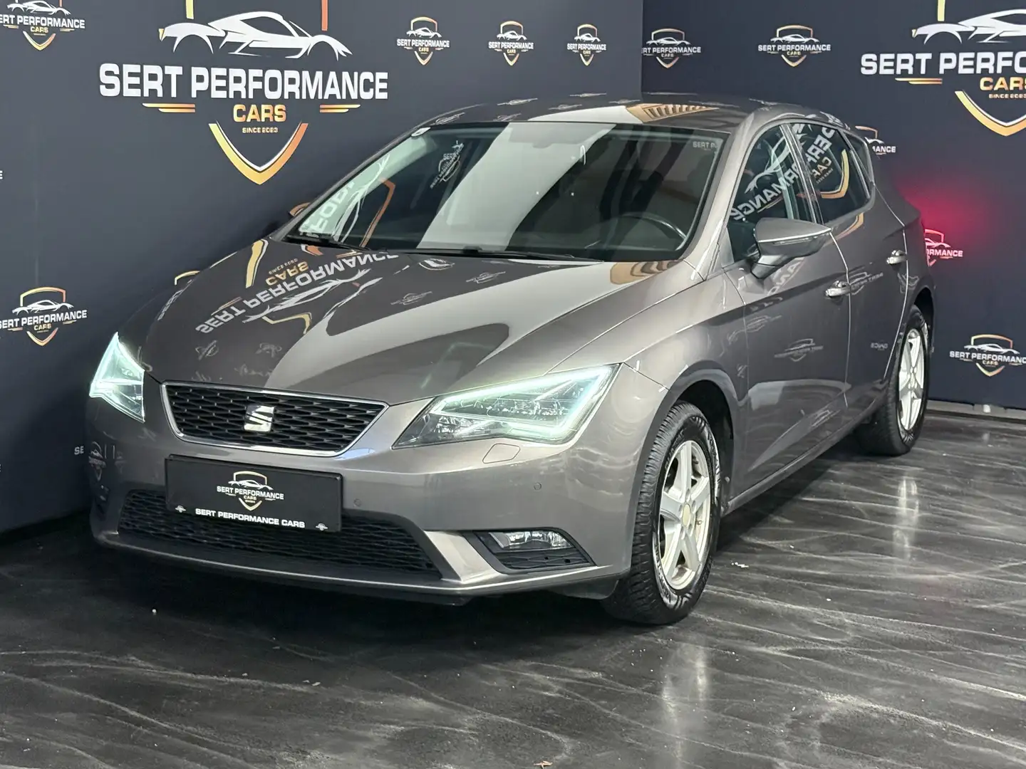 SEAT Leon Leon Executive 1,2 TSI Grau - 2