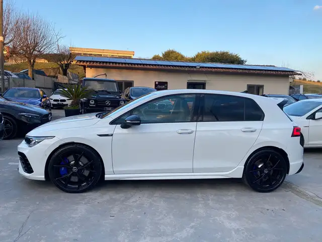Volkswagen Golf view 7