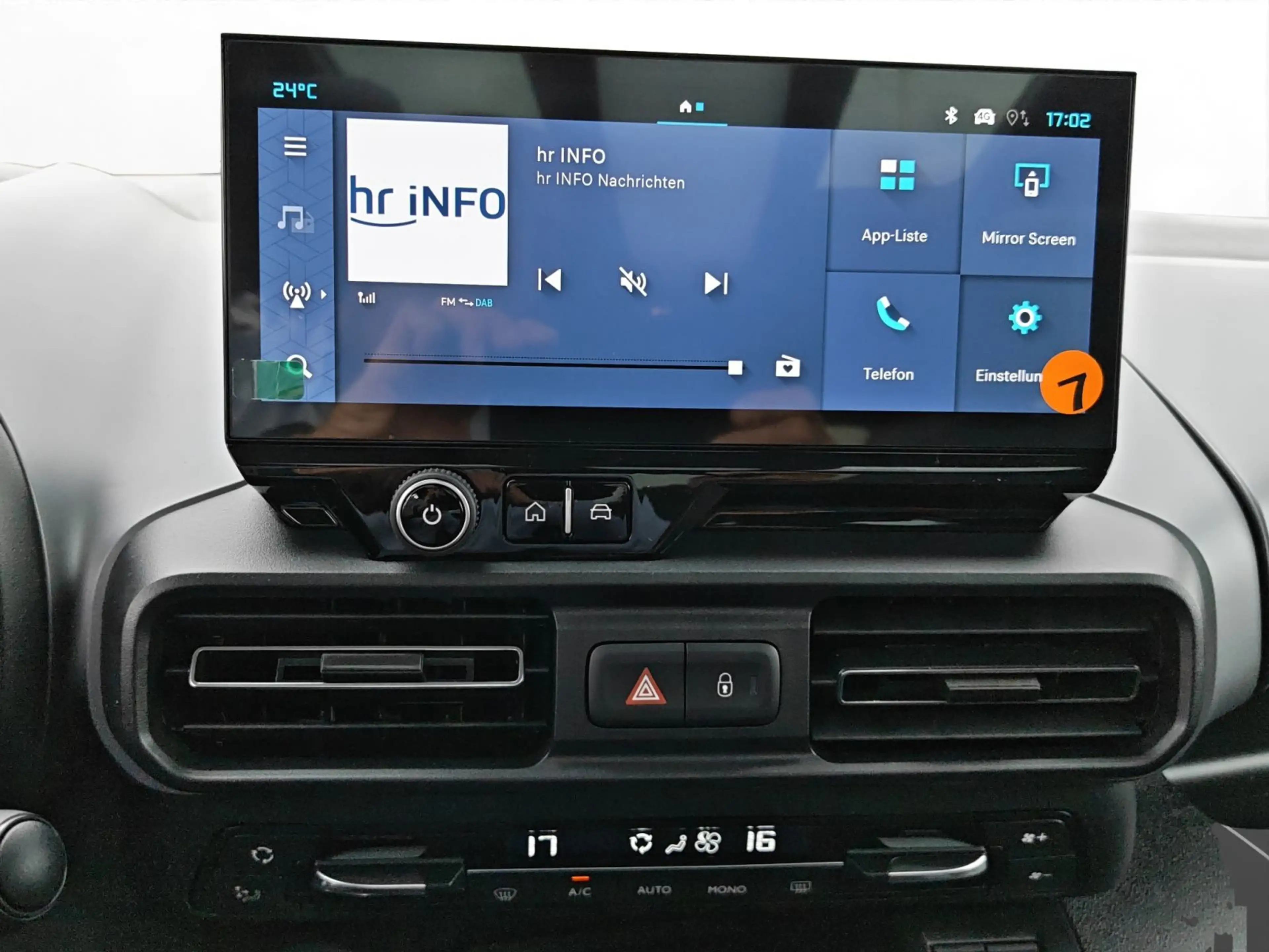 Citroen Berlingo HDI 130 Max M XTR Navi Apple Car Play S — photo 12