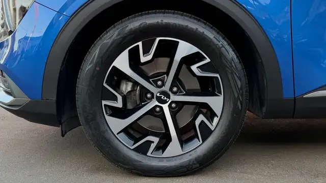 Kia Sportage view 5