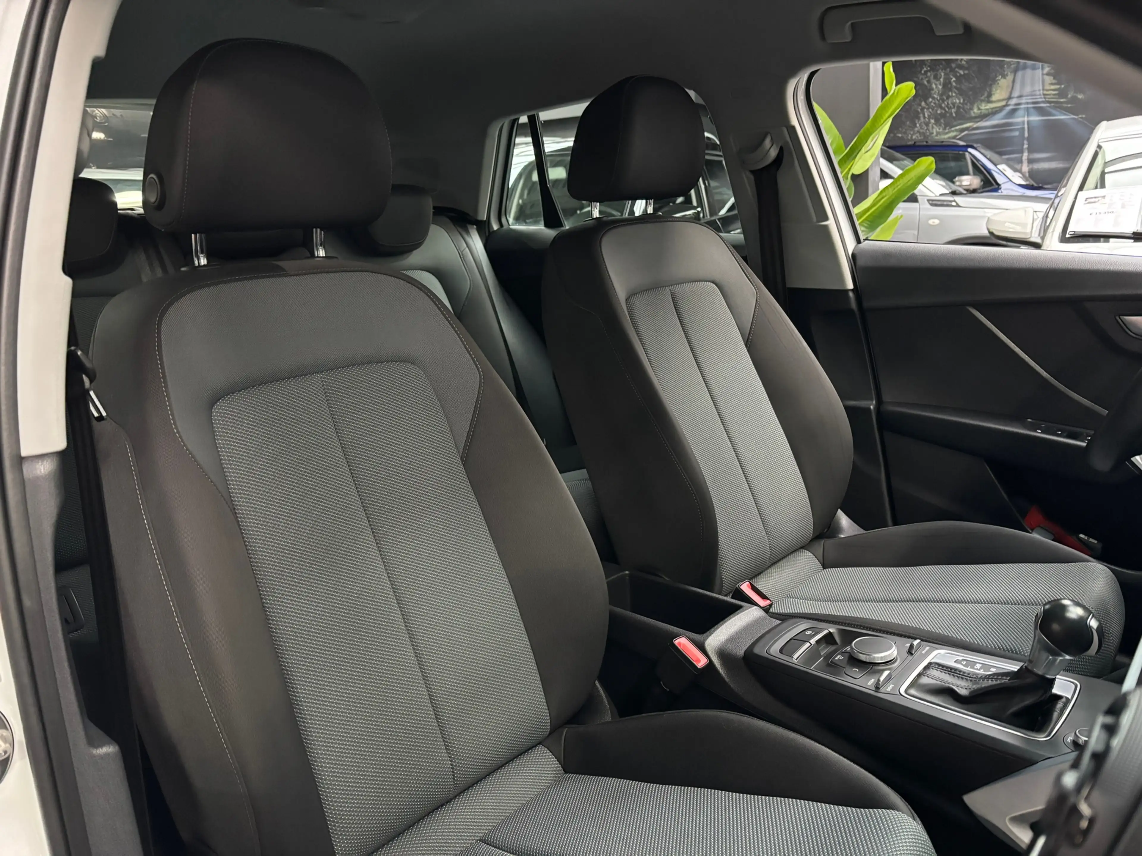 Audi Q2 1.0 TFSI Sport Pro Line S / Navigatie — photo 17