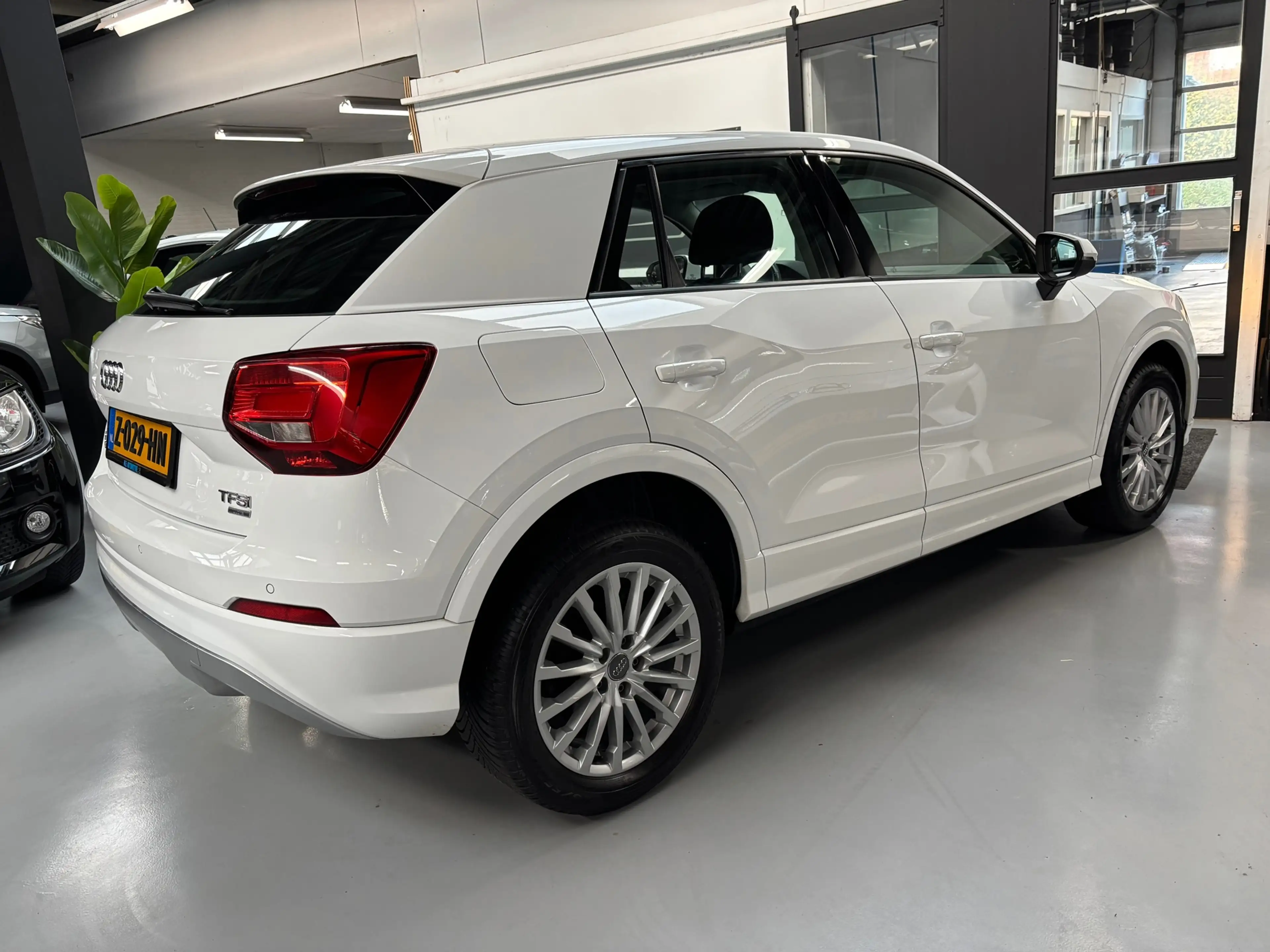 Audi Q2 1.0 TFSI Sport Pro Line S / Navigatie — photo 6