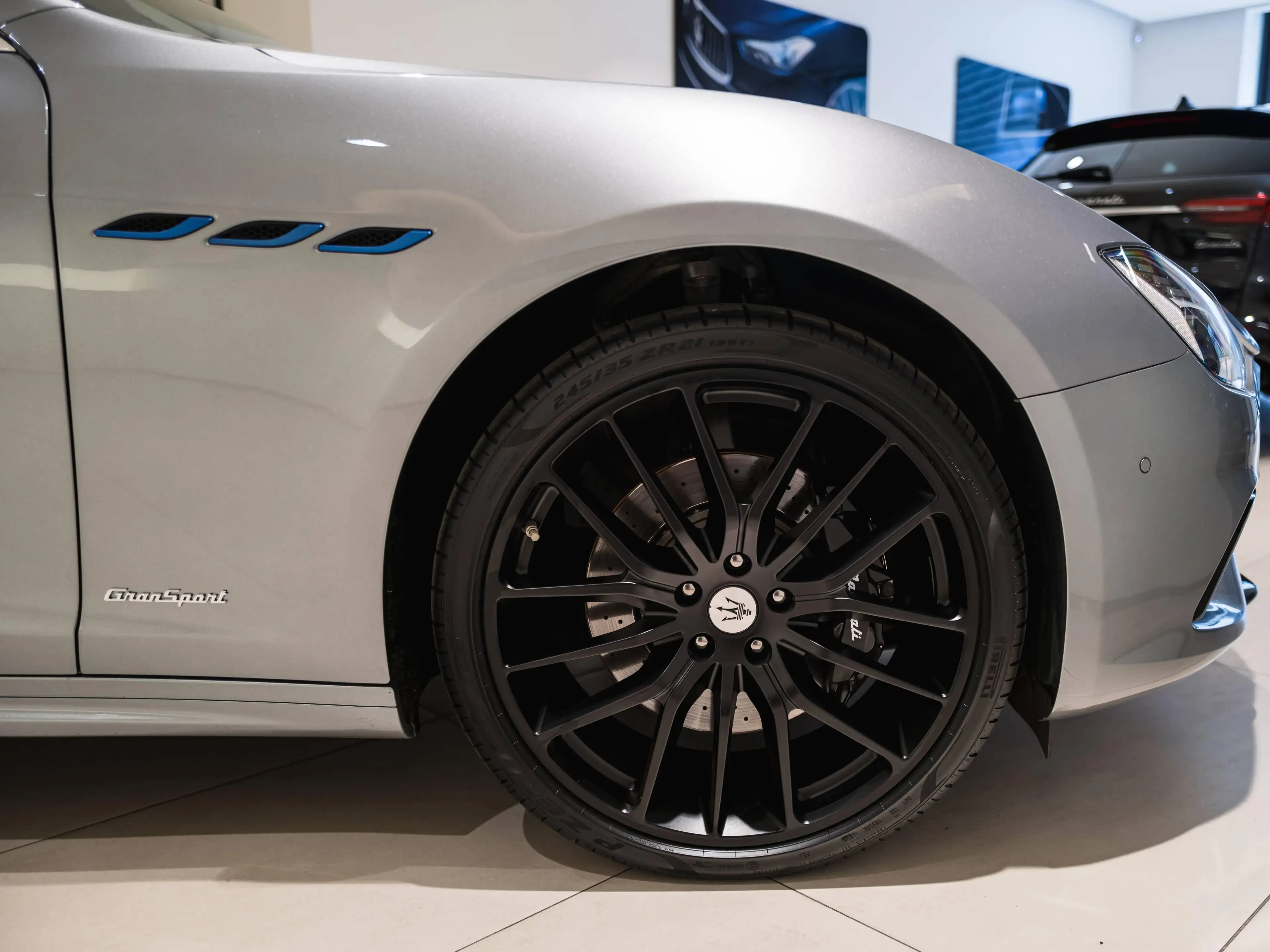 Maserati Ghibli Ghibli 2.0 L4 mHEV GranSport — photo 6