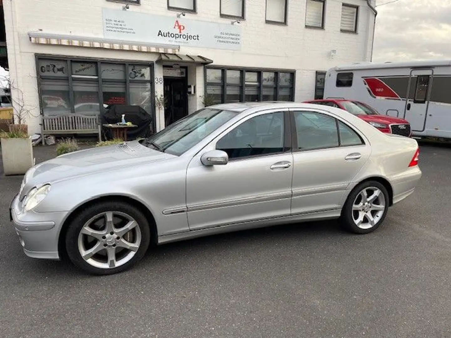 Mercedes-Benz C 350 Sport Edition,AT,1-Hd, TOP! SSD, PTS v+h, Argento - 1
