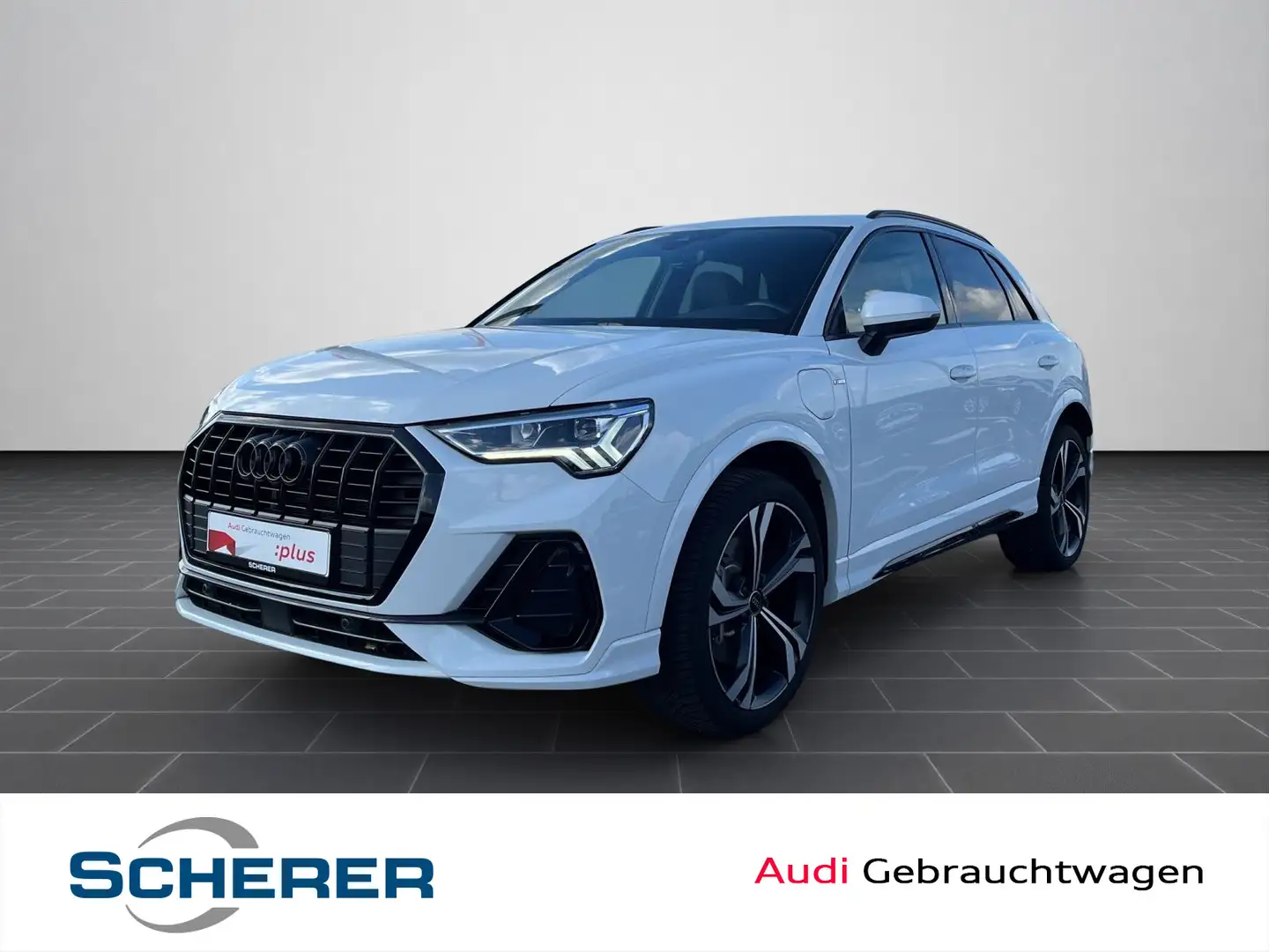 Audi Q3 S line 45 TFSIe MMI SHZ LED SOUND KAM 20ZOLL Weiß - 1
