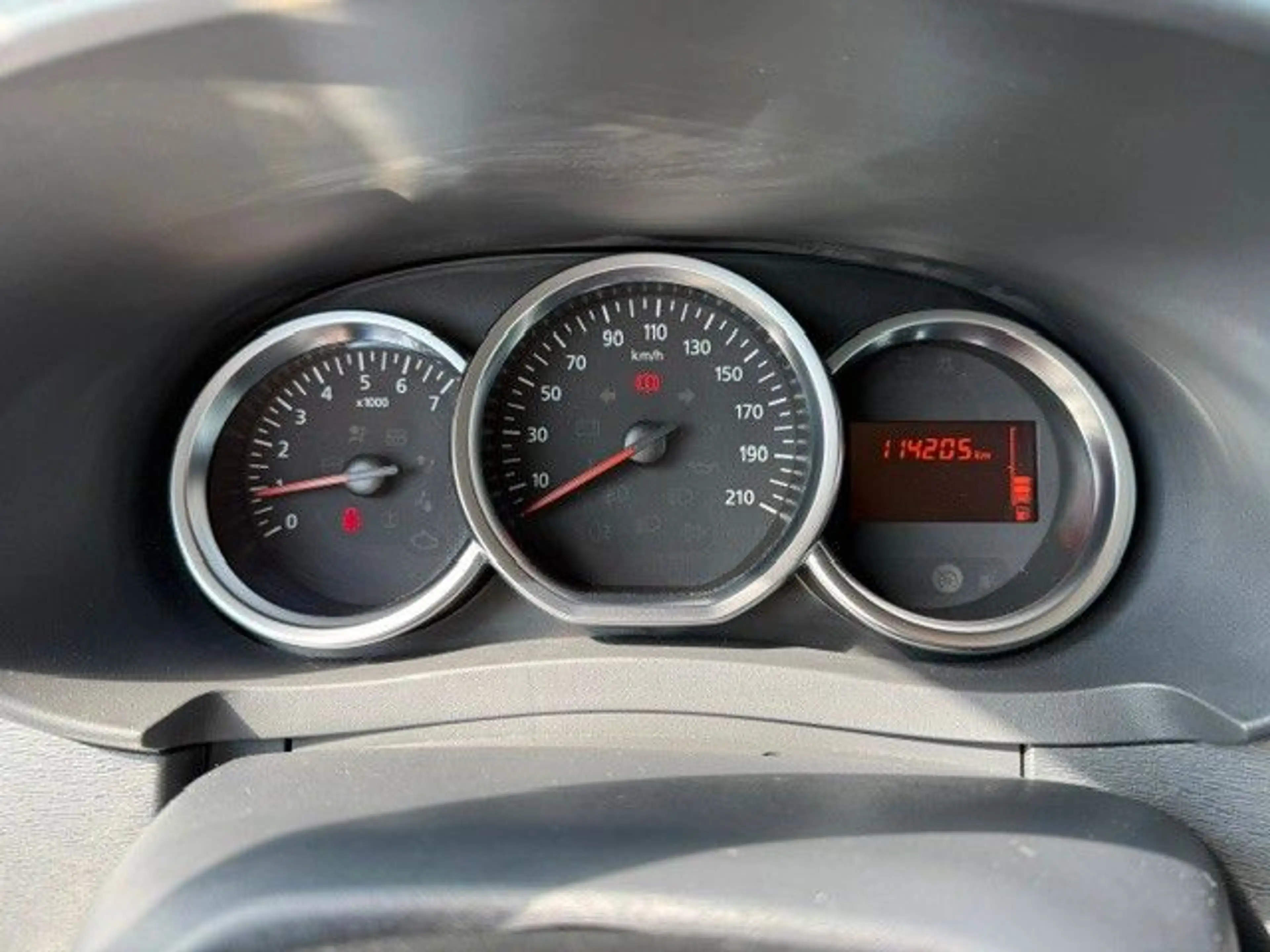 Dacia Lodgy Stepway Plus — photo 15