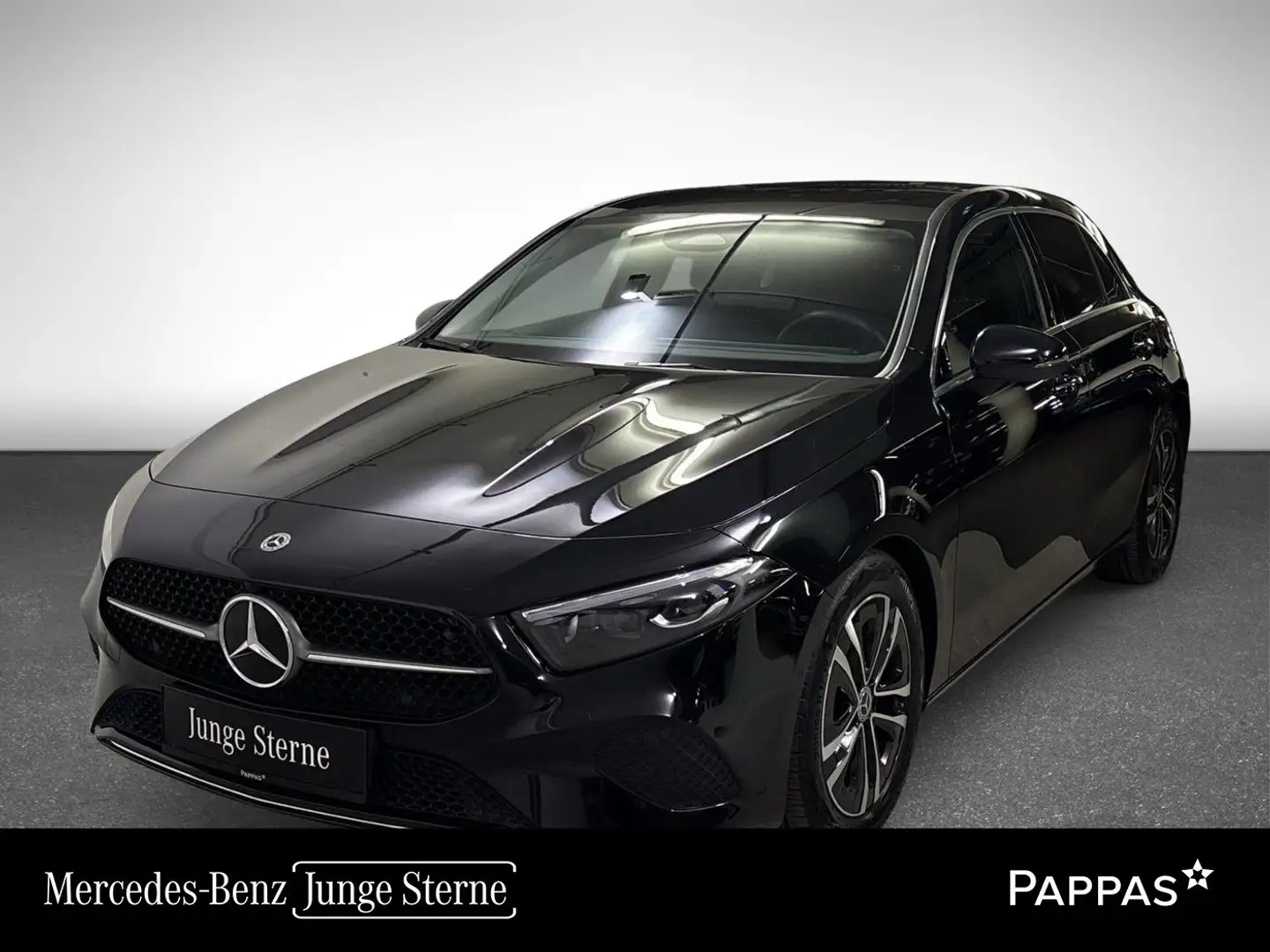 Mercedes-Benz A 180 d Kompaktlimousine Österreich-Edition Cam Schwarz - 1
