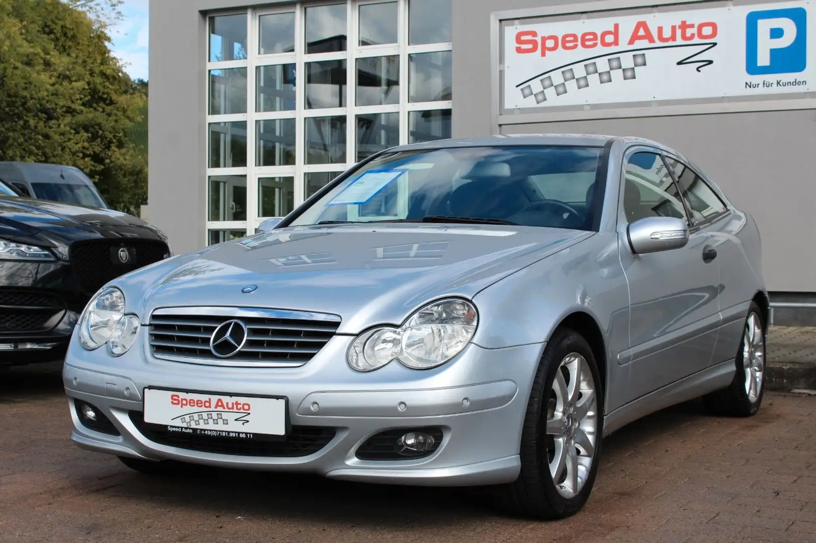 Mercedes-Benz C 180 Sportcoupe Kompressor Automatik/PDC/ALU17" Silber - 2
