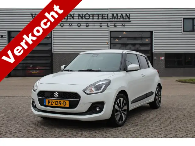 Suzuki Swift 1.2 Stijl Smart Hybrid / Carplay / Keyless / N.A.P