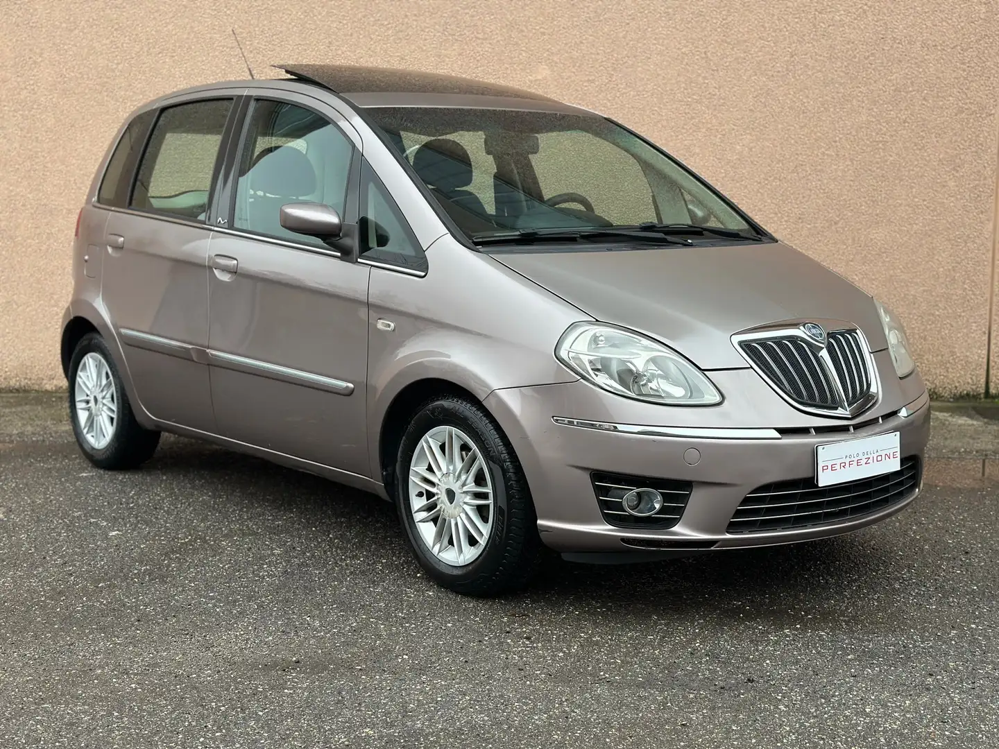 Lancia MUSA 1.4, Unico Proprietario, Tetto Apribile, 6 Marce Grigio - 2