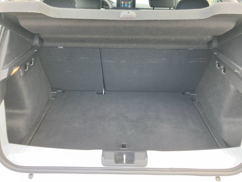Dacia Sandero III 1.0 TCe 90 Stepway Comfort — photo 13