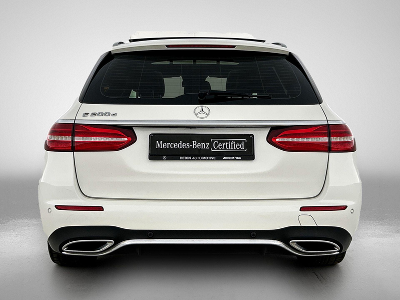 Mercedes-Benz E 200 D Break AMG Line | Panoramisch Dak | Dodehoekassis — photo 7